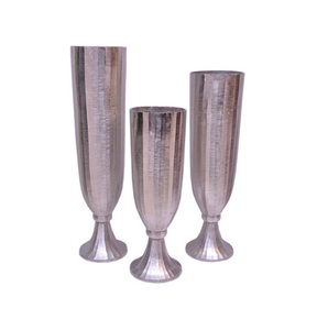 Florero de Metal de diseño moderno, hierro y aluminio martillado para vajilla de boda, decoración de hogar y restaurante - Product Image 4