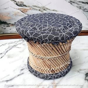 Tabouret de bar classique en bambou fait à la main pour bébés et enfants Console incrustée d'os tabouret pouf Sarkanda pour restaurant hôtel utilisation - Product Image 5
