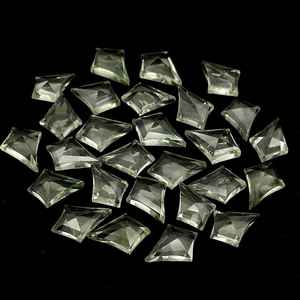 Dijes de Piedras Preciosas de Amatista Verde Natural en Forma de Cometa Facetada - Product Image 3