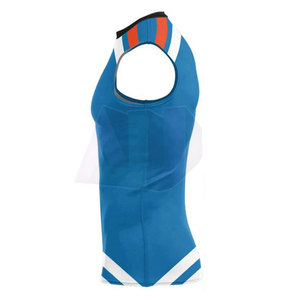 Ensemble de maillots de compression 7v7 fabriqué au Pakistan, 100% polyester, haute qualité, unisexe, adulte, couleurs et tailles personnalisables, durable, respirant - Product Image 6
