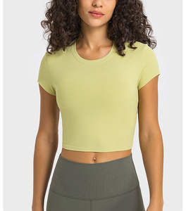 OEM 2026 Nouveau T-shirt tendance pour femme, crop top personnalisé, design personnalisé, crop top de haute qualité par Zavi Sports - Product Image 1