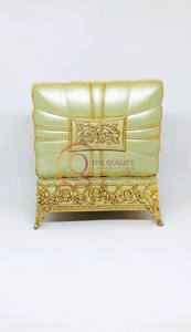 Gran oferta de cajas de joyería de metal de lujo con acabado dorado espejo para bodas o accesorios de joyería Stock a mano - Product Image 2