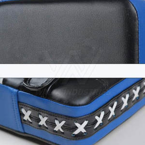 Durable <b>Muay</b> <b>Thai</b> Training <b>Pads</b> With High Quality Leather Surface Thick Padding And Adjustable Straps For Maximum Comfort - Product Image 6