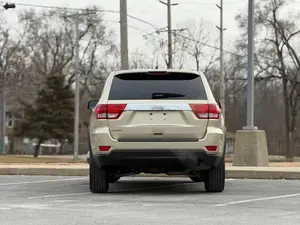 JEEP GRAND CHEROKEE LAREDO 2012 USADO, Volante a la Izquierda/Derecha - Product Image 4