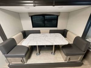 V-e-n-t-u-r-e R-v S-o-n-i-c 210VTB d'occasion 2021 - Product Image 3