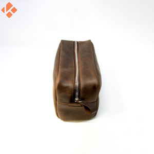 Top Sales Personalised Leather Toiletry kit Mens Wash Pouch <b>Bag</b> For Man Waterproof Dopp Kit <b>Bag</b> - Product Image 5