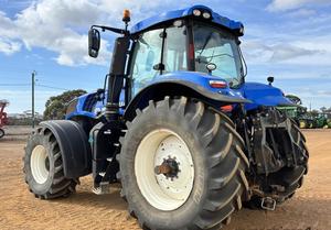 Tracteurs à rangées pour cultures en ligne New Holland T8.350 de 2019, moissonneuses-batteuses à céréales et à maïs avec moteur principal pour la récolte du blé, du riz, des arachides et des pommes de terre - Product Image 5