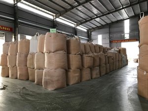 Precio de fábrica Suministro a granel Vietnam KAOLIN NOODLES Arcilla cruda con técnicas calcinadas lavadas para aplicaciones de papel de pintura cerámica - Product Image 6