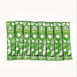 Juego de Viaje de Té Matcha Orgánico Premium Wakokoro (8 Porciones + Mini Batidora) en Práctica Caja - Product Image 4