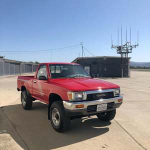 1984/1985/1993/1988/1986/1989/2016/2017/2018/2025 Toyota Pick up 4x4 HZJ 79 Pick Up à cabine unique 4,2l diesel à vendre prix bas - Product Image 5