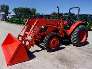 Tracteurs agricoles multifonctionnels Kubota M7040 Mini tracteur 4 cylindres diesel 4WD avec chargeur godet frontal - Product Image 2