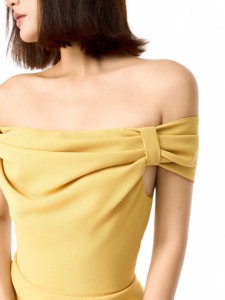 Vestido SOLEIL - Vestido de Verano para Vacaciones, Colección SUMMER DAWN, Marca Local de Vietnam, Sin Tirantes, Cintura Natural, Mini, Crepé - Product Image 4
