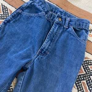 Vintage 501xx Original Fit Button-Fly Straight Leg Denim Jeans 34x27,5 - Product Image 3