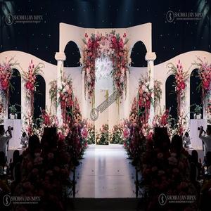 Escenario de recepción de boda de aspecto moderno - Product Image 4