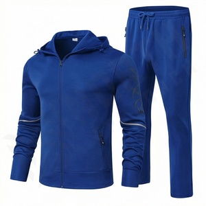 Ensemble de survêtement athlétique pour homme, couleur personnalisée, coupe ajustée, tissu technique en polaire, style moderne, durable, idéal pour la salle de sport, le jogging, les tenues décontractées et détendues - Product Image 1