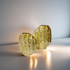 Florero de aluminio vintage moderno estilo de diseño minimalista - Product Image 2