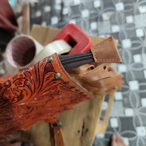 New Arrival Western Handcrafted Sling Bag High Quality Women Tooled Bag Genuine Leather <b>Concealed</b> Carry Bag At Wholesale Price - Product Image 5