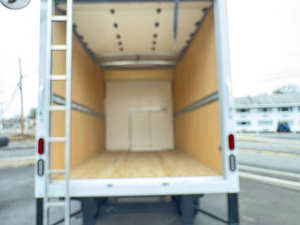 Utilisé-2023-GMC-Savaana-3500 - Product Image 3