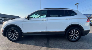 Offre d'occasion 2020 Volkswagen Tiguan 2.0T SE FWD 2.0L TSI DOHC SUV automatique à 8 vitesses - Product Image 3