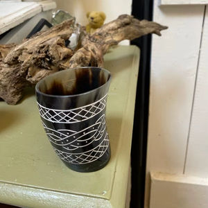 Decoración de cristal de cuerno de búfalo pulido hecho a mano excelente calidad con nuevo diseño animal y estilo náutico - Product Image 1