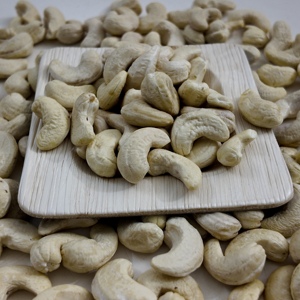 Nueces de Anacardo de Camboya a Precio Competitivo, Grado W180, Orgánicas con Certificación USDA/UE, Envasadas al Vacío, Peladas para Procesamiento de Alimentos - Product Image 5