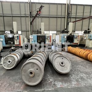 खनन उत्खनन और बुलडोजर के लिए <span class=keywords><strong>OEM</strong></span> गुणवत्ता लिबहर्र PR764 आइडलर फ्रंट आइडलर - Product Image 3