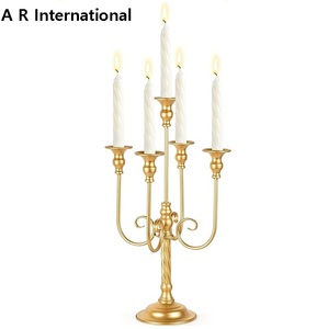 Candelabro de Hierro Dorado de 5 Brazos, Plegable, para Decoración del Hogar, para Bodas, Navidad, Día de San Valentín y Otros Festivales - Product Image 1