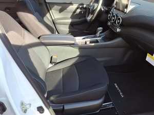 Véhicule d'occasion 2024 Autres R21 SUV Traction avant Automatique Moteur 4.1-6L Sièges en cuir Toit ouvrant - Product Image 4