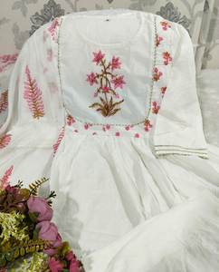 Dernière collection de Kurti, pantalon et dupatta en coton avec travail manuel imprimé, fabricant de Surat au prix le plus bas, mode féminine - Product Image 5