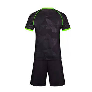 Conjunto de Entrenamiento de Fútbol para Hombre, Ajuste Cómodo, 100% Poliéster, Suave, Secado Rápido, Ligero, Transpirable, Ecológico, Personalizable, OEM - Product Image 2