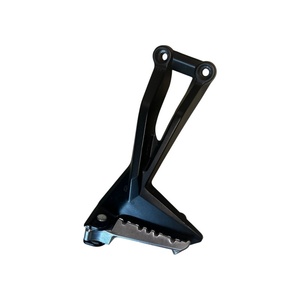 Supporto Poggiapiede Destro Originale Yamaha Tracer 9 2020 B5C2742L0000 Controlli Moto - Product Image 1