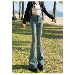 Jeans bootcut de calidad de exportación para todos los días para hombres comodidad casual con un ligero ajuste acampanado disponible a un precio asequible de la India - Product Image 1