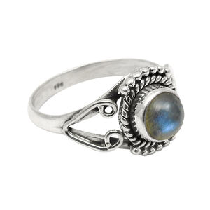 Design moderne Meilleure qualité Bijoux faits à la main en argent sterling 925 Labradorite naturelle Pierre précieuse Forme ronde Bague Grossiste Inde - Product Image 1