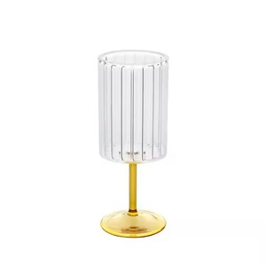 แก้วลายดอกวินเทจสุดหรูสำหรับเสิร์ฟไวน์หรือน้ำและค็อกเทลสูตรพิเศษผู้จำหน่ายอินเดีย - Product Image 2