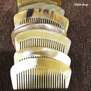 BALAI PEIGNE EN CORNE NATUREL PERSONNALISÉ À LA MAIN avec des dents fines et larges Peigne en corne de buffle fait à la main pour la coiffure - Product Image 6