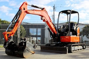 Excavadora Usada KUBOTA KX165 de 5.5 Toneladas, Mini Excavadora Hidráulica Negra de Segunda Mano en Venta - Product Image 6