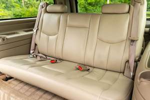 USADO, Volante a la Izquierda/Derecha, 2004, CHEVROLET SUBURBAN Z71 4X4 - Product Image 4