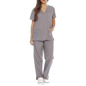 Uniforme d'infirmière unisexe en toile tricotée respirante de haute qualité personnalisable Ensemble de blouses V-cou avec poche Pantalons à manches courtes - Product Image 1