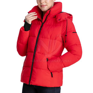Services OEM Veste matelassée pour femme avec logo personnalisé de haute qualité Nouveau design Veste matelassée pour femme pour l'hiver - Product Image 2
