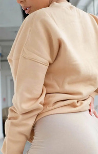 Sudadera con detalle de bolsillo y cuello redondo para mujer de piedra a precio de fábrica, sudadera con puño y dobladillo acanalado para mujer, sudaderas con capucha de entrenamiento para mujer - Product Image 4