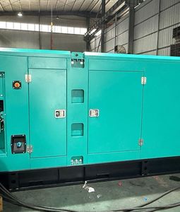 Generador Diésel de 20kVA con Arranque Automático y Carcasa Insonorizada en Venta - Product Image 1