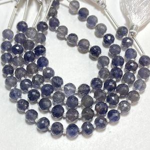Venta al por mayor 7-7,5 MM azul natural iolita facetada forma redonda cuentas de piedras preciosas cuentas de piedra para la fabricación de joyas - Product Image 1
