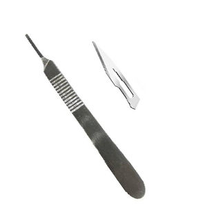 Poignée de scalpel en acier inoxydable de haute qualité No 3 pour laboratoire et application chirurgicale utilisée pour des incisions précises en chirurgie - Product Image 3