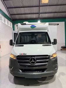 Compre Mobile House RV Outdoor Mobile Car Trailer para acampar y viajar para Street Caravan Camper disponible... - Product Image 3