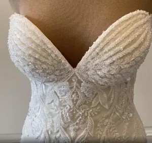 <span class=keywords><strong>Robe</strong></span> <span class=keywords><strong>de</strong></span> <span class=keywords><strong>mariée</strong></span> sirène bustier <span class=keywords><strong>de</strong></span> haute qualité avec appliques en <span class=keywords><strong>dentelle</strong></span> perlée à la main et traîne chapelle en organza - Product Image 5
