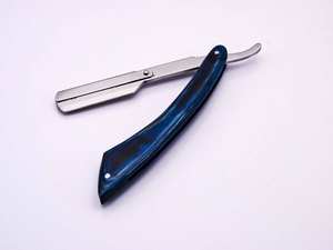 Rasoir de barbier à lame droite en acier inoxydable personnalisable avec manche en bois Pakka disponible - Product Image 4