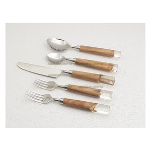 Juego de Cubiertos de Acero Inoxidable de la Mejor Calidad, Cubiertos con Mango de Madera y Resina, Cubiertos Plateados para el Hogar, Bodas, Restaurantes y Fiestas - Product Image 4