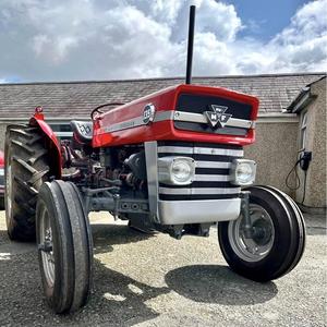 En stock Tracteur Massey Ferguson 135 avec option de chargement de conteneur Modèle rouge construit pour une efficacité agricole à long terme - Product Image 6
