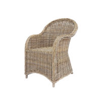 Fauteuil en rotin Kubu élégant de Surabaya, design moderne avec confort naturel pour le salon