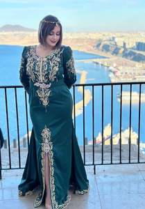 2024 robe de caftan vert bouteille de créateur avec une belle broderie Zari dorée travail nouvelle tenue de fête en soie élégante pour les mariages - Product Image 2